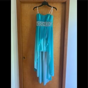 Speechless Blue Multi-Layered Prom Dress Size 7.